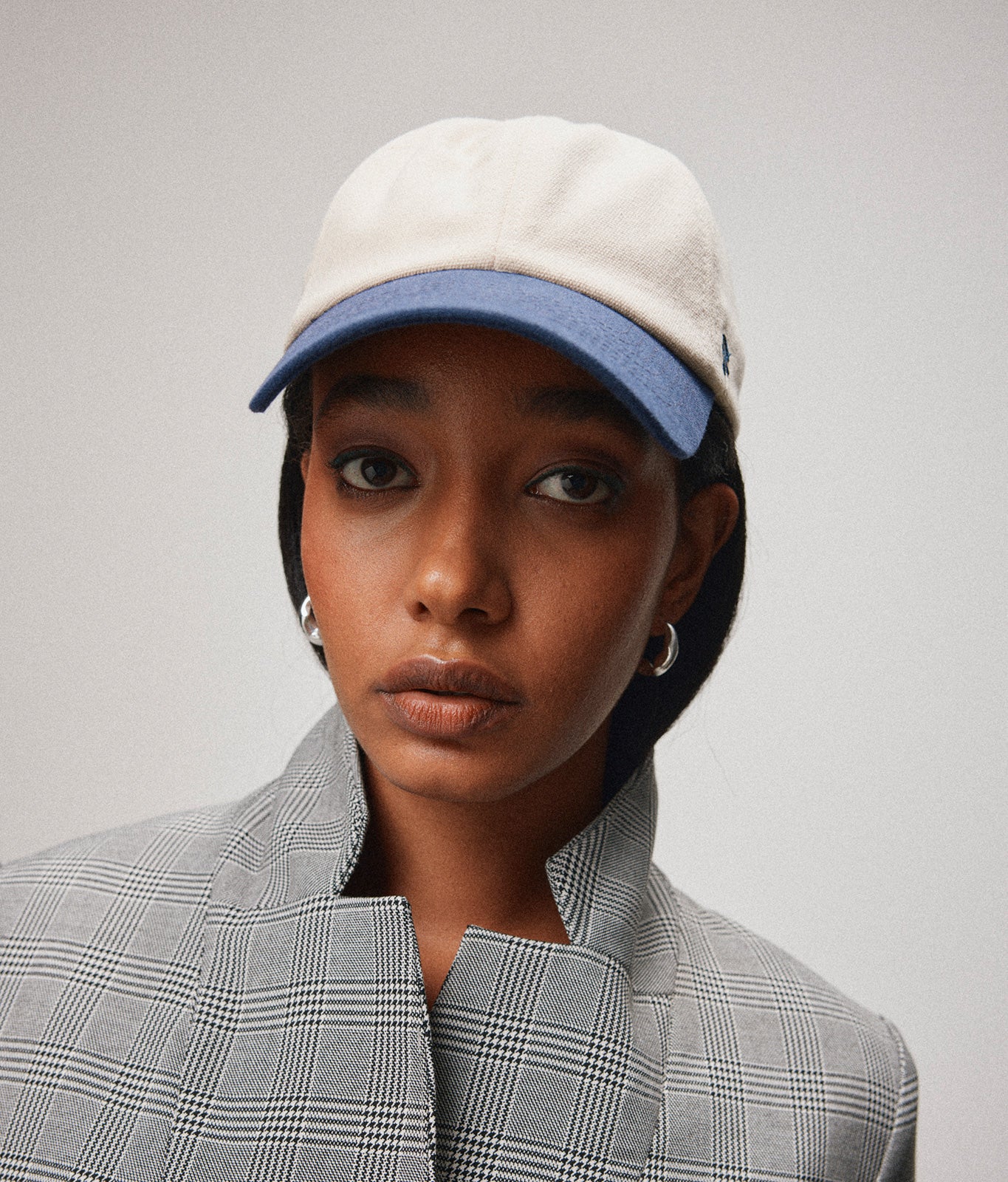 Stiksen │ 105 Canvas Off White/Navy Dad Cap