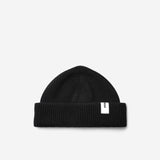 Black Beanie 03 short-fit fisherman beanie in merino wool, product view