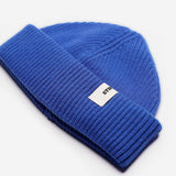 Cobalt Beanie 03 short-fit fisherman beanie in merino wool, alternate product view